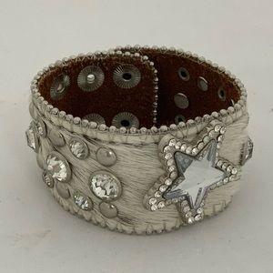 Cowhide leather rhinestone bracelet